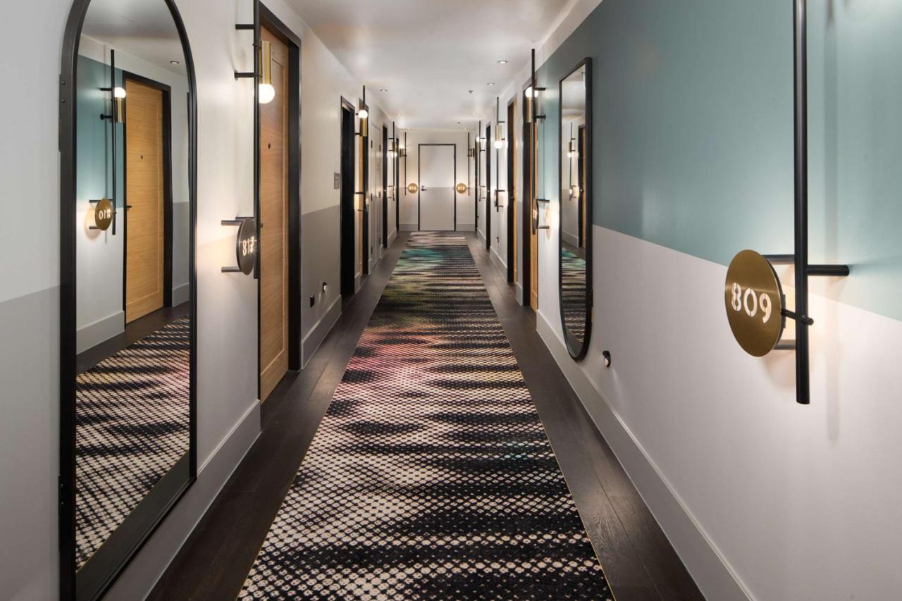 Qt Newcastle Ξενοδοχείο Εξωτερικό φωτογραφία A corridor at the hotel