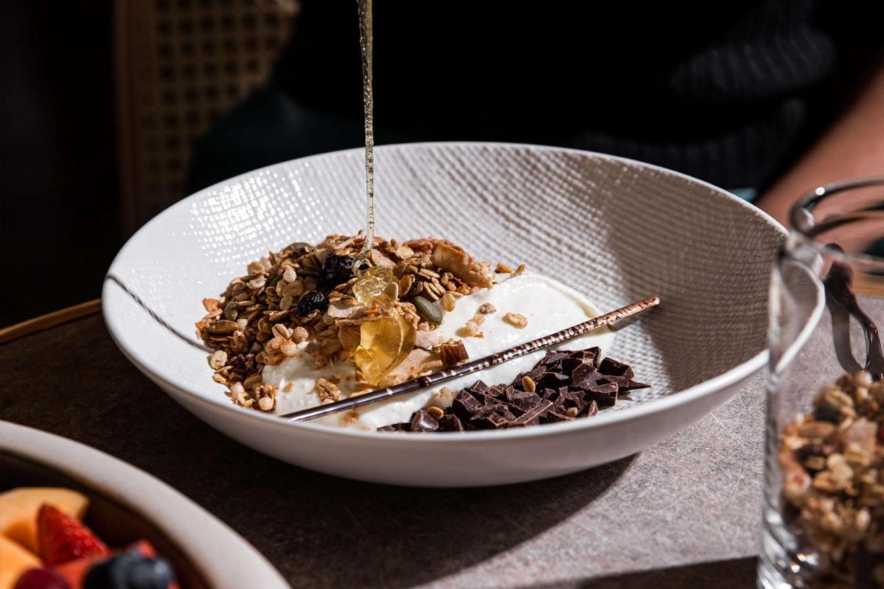 Qt Newcastle Ξενοδοχείο Εξωτερικό φωτογραφία Muesli with yoghurt
