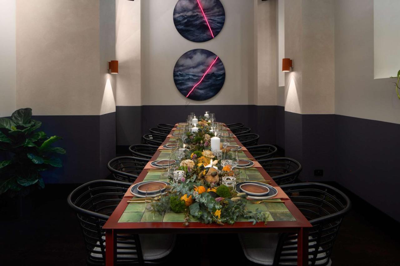 Qt Newcastle Ξενοδοχείο Εξωτερικό φωτογραφία The private dining room at The Ivy, St John's Wood