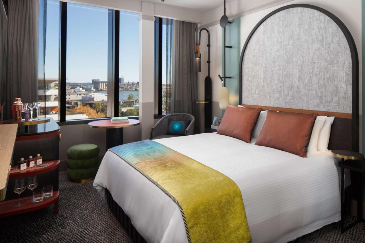 Qt Newcastle Ξενοδοχείο Εξωτερικό φωτογραφία A room at the hotel