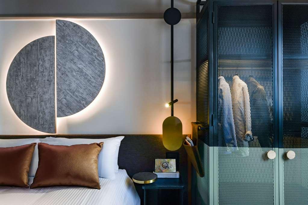Qt Newcastle Ξενοδοχείο Δωμάτιο φωτογραφία A room at the hotel